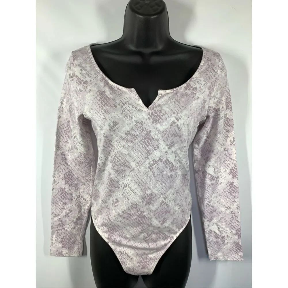 Pink Victoria's Secret purple white snake print long sleeve bodysuit size small